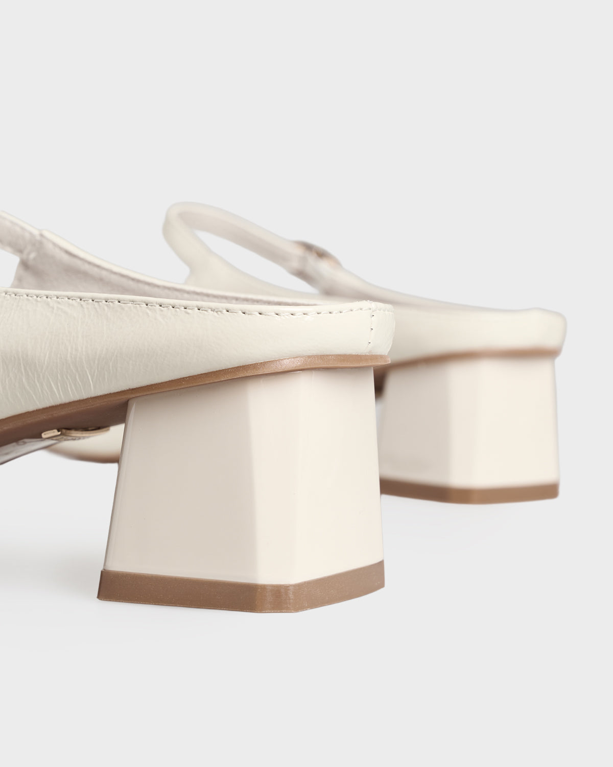 #color_beige
