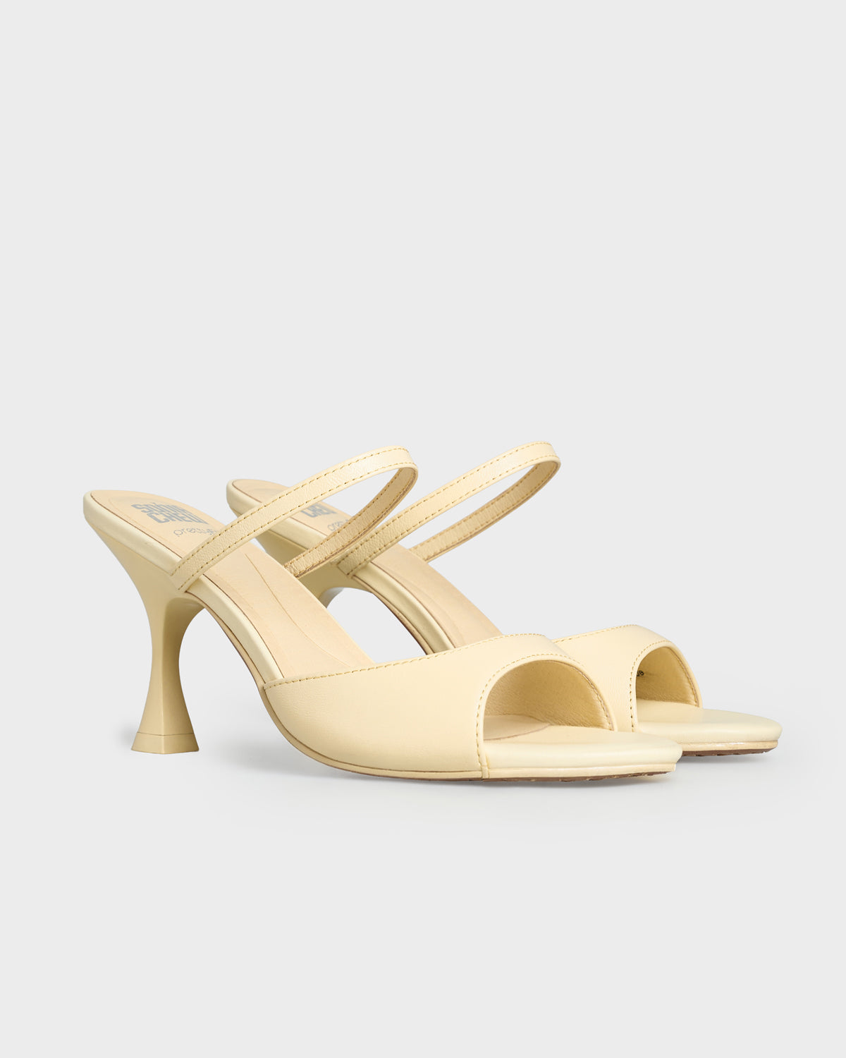 #color_lemon chiffon