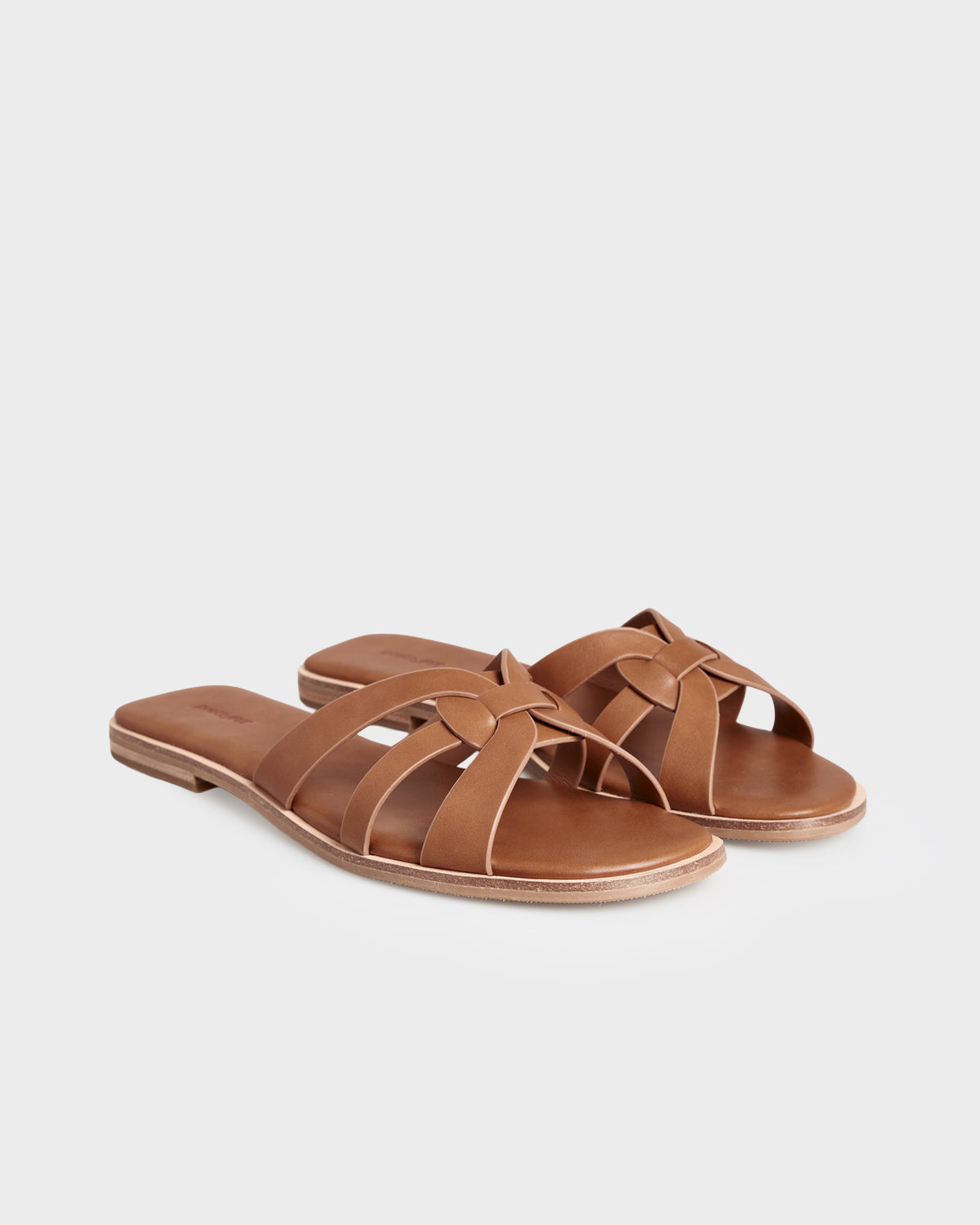 #color_brown