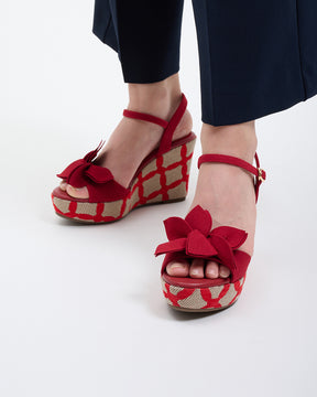 Waleria Wedges